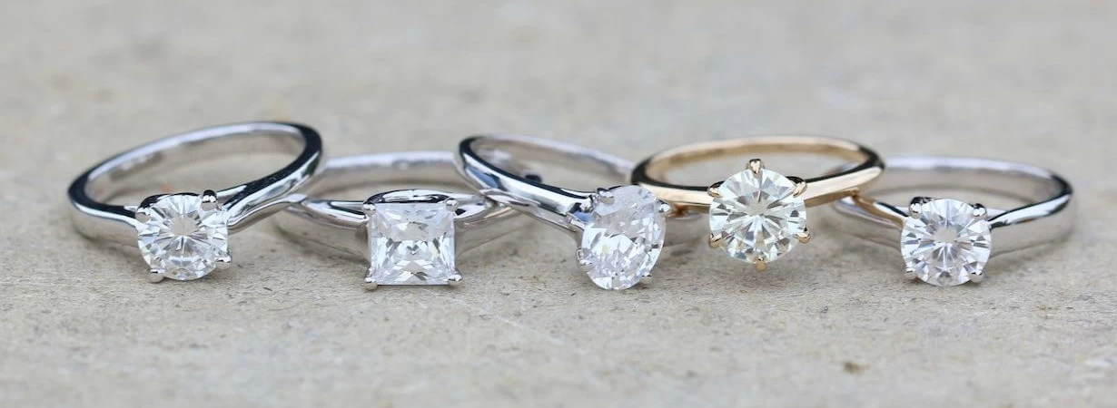 How to select affordable diamond rings? | Star Wedding Rings