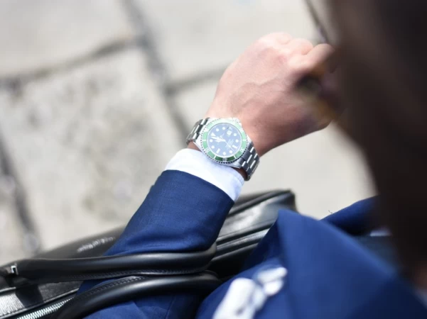 Wearing Limited Edition Stylish Watches Is In The Habit Of Many People