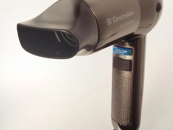 Silent hairdryer - buying guide, rating and tests in 2020