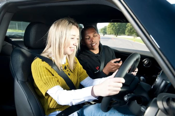 Here’s How South Bay Driving School Make You A Professional Driver?