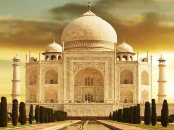 Not Fifty but a few shades of Taj Mahal…!!! 